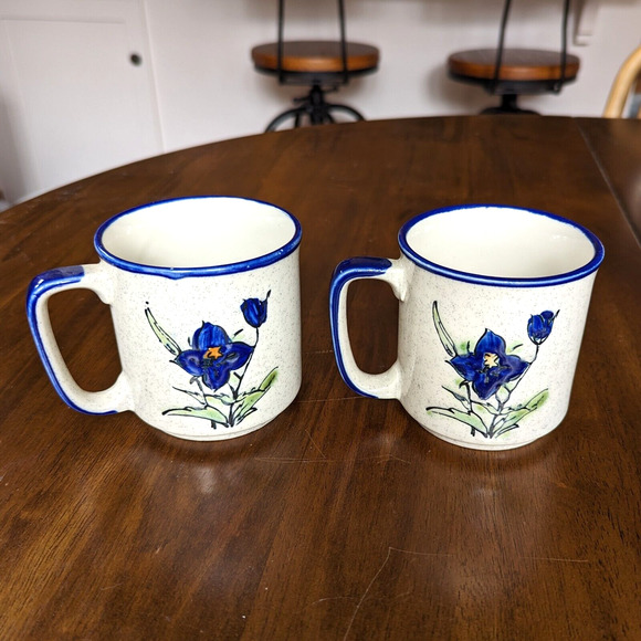 60s Stoneware Blue Flower Mugs Pair Speckled w/ Blue Trim Vintage Japan Otagiri? - Picture 5 of 11